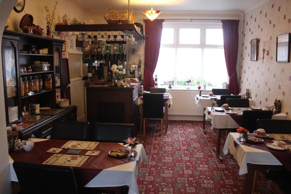 The Lyndsay Guest House Скегнесс Экстерьер фото